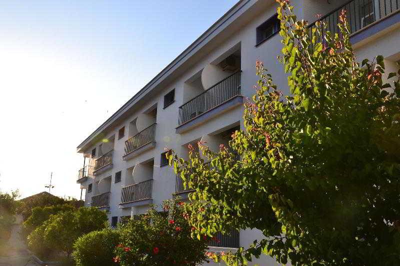 Hotel Ayamontino Punta Umbría Exterior photo